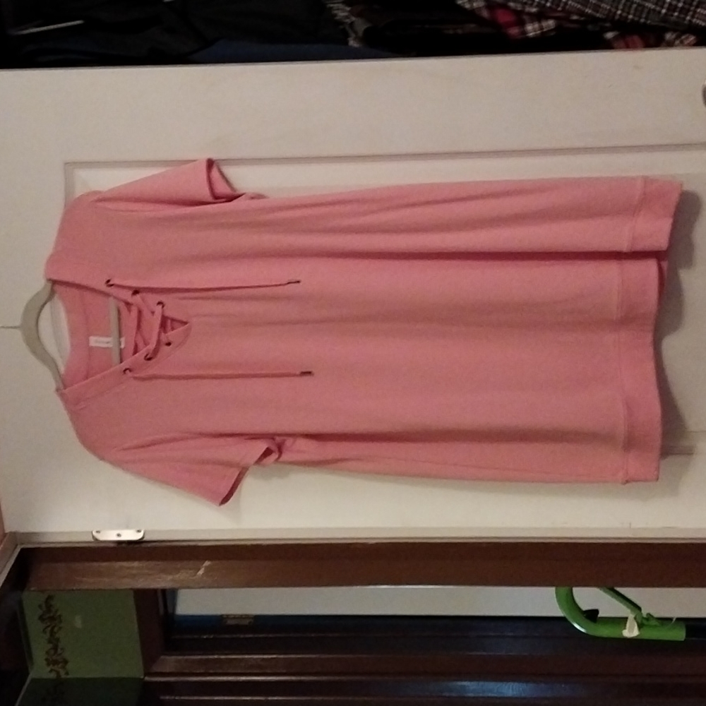 Coral pink short sleeve tie front dress